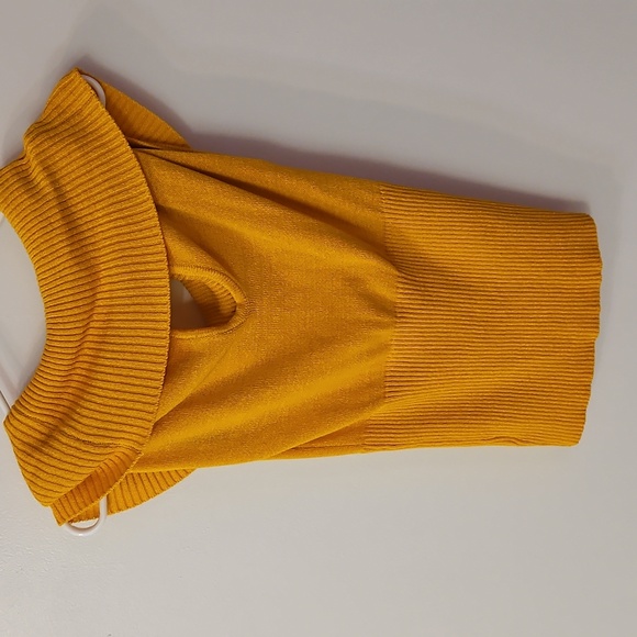 Bebe Yellow Tank - Picture 4 of 4